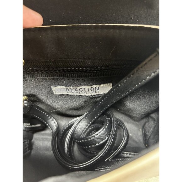 Kenneth Cole Reaction Trickster Mini Crossbody Messenger Shoulder Bag - Picture 4 of 6